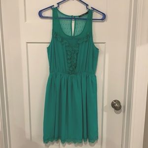 Doe & Rae size- L green dress with elastic waist